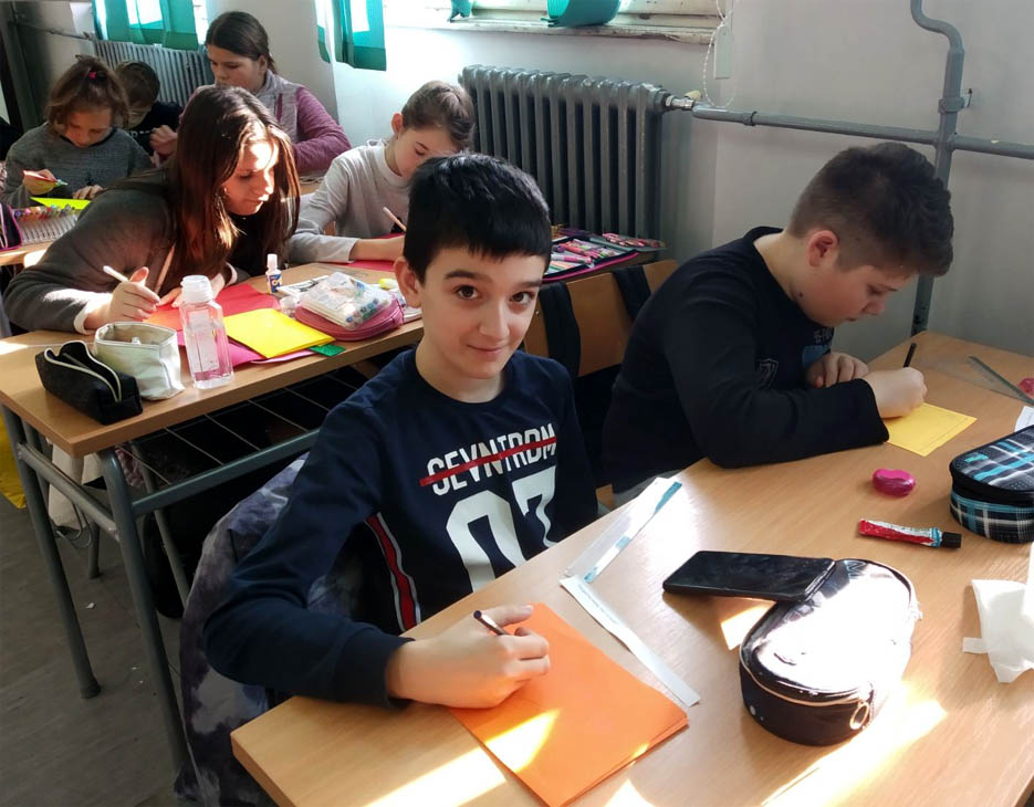 Градимо мостове