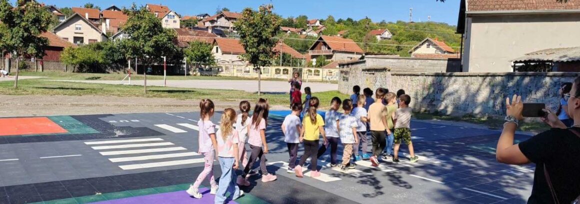 Предшколци на Саобраћајном полигону