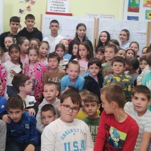Heading decija nedelja Ученички парламент обележио Дечју недељу
