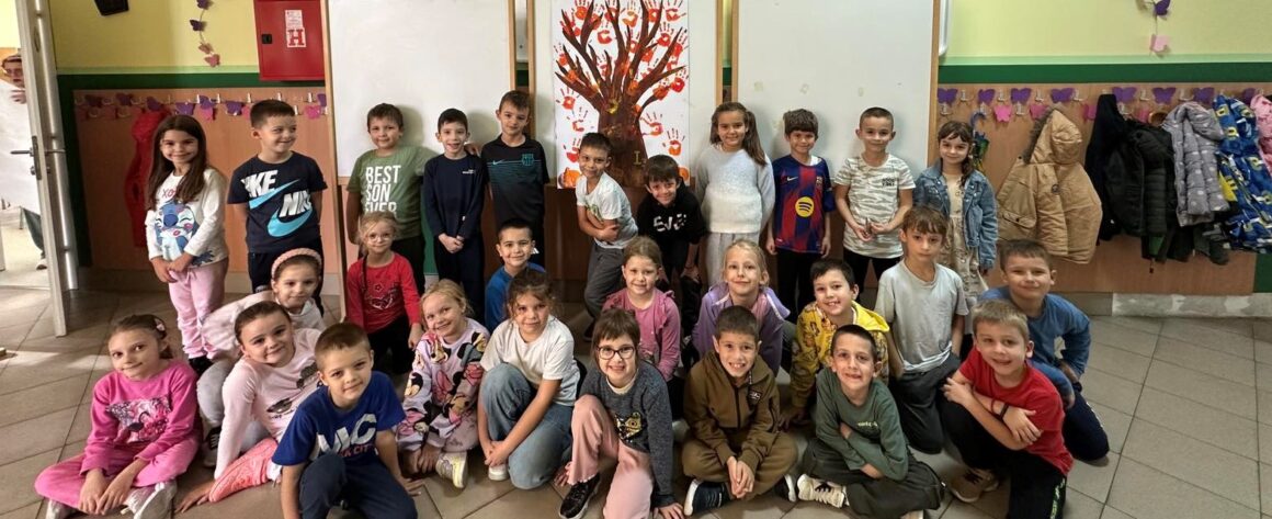 „ Имам право да се играм, да се смејем, маштам, стварам и у бољи свет претварам”