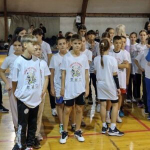 Heading-Stop-Svi-na-sport „Стоп! Сви на спорт”