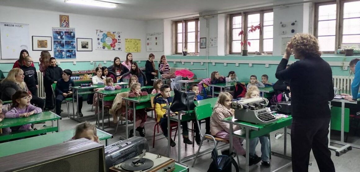 Предшколци на часовима Технике и технологије