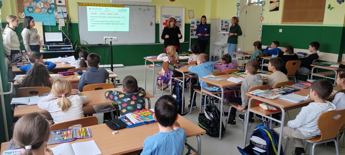 627483694_1229347995955572_2776704448867314909_n Превенција деформитета кичме