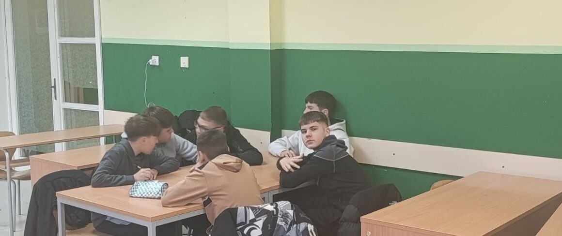 Хеадинг квиз Школски квиз