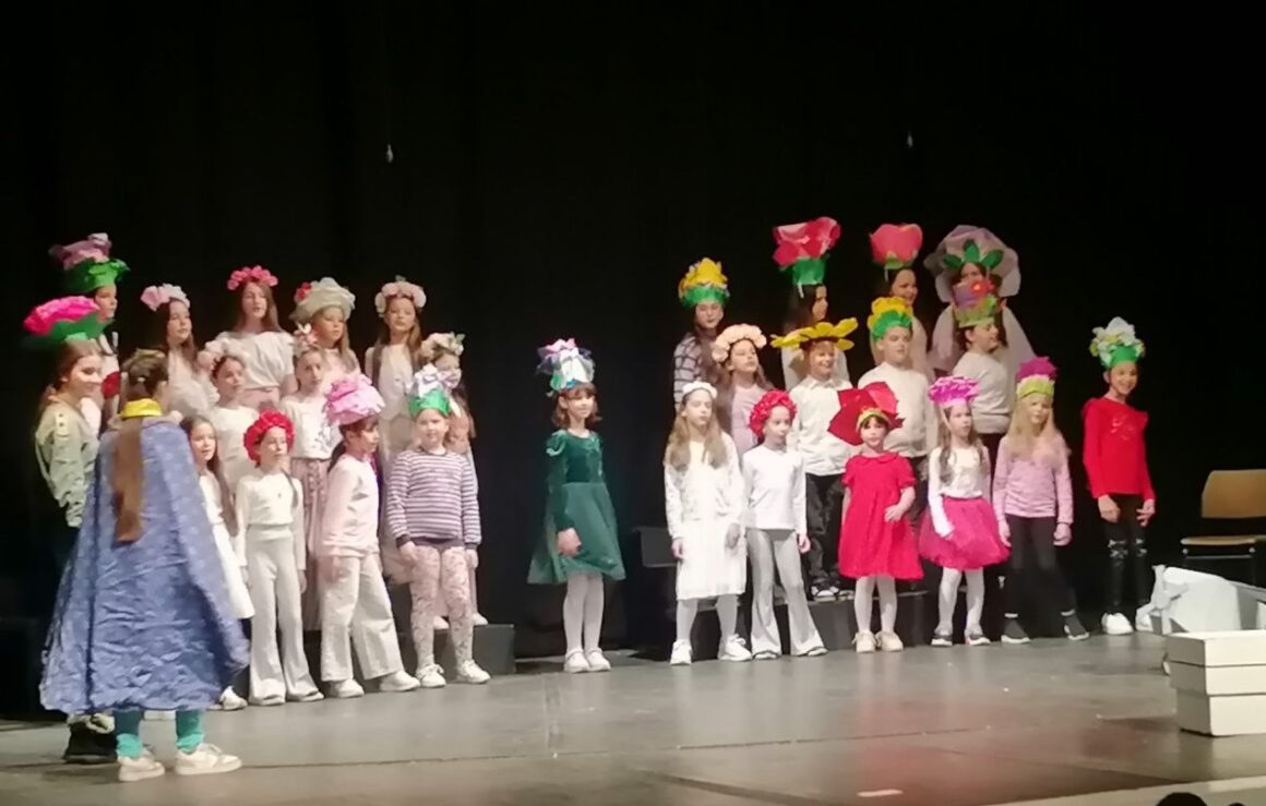 Мали принц(еза) поново очарао публику