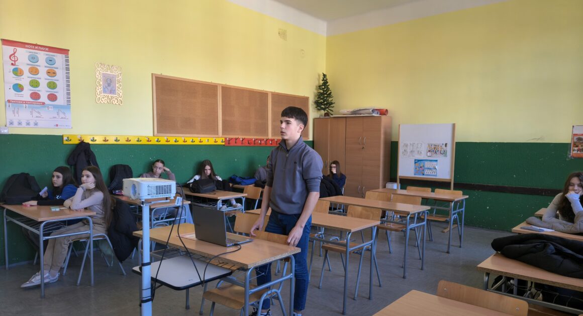 ЕРАЗМУС ПРОЈЕКАТ  ,,ОД ЗНАЊА ДО САМОПОУЗДАЊА“