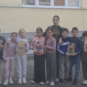 Heading Boravak umetnost ПРОДУЖЕНИ БОРАВАК- УМЕТНОСТ У ПРИРОДИ